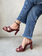 Clavel